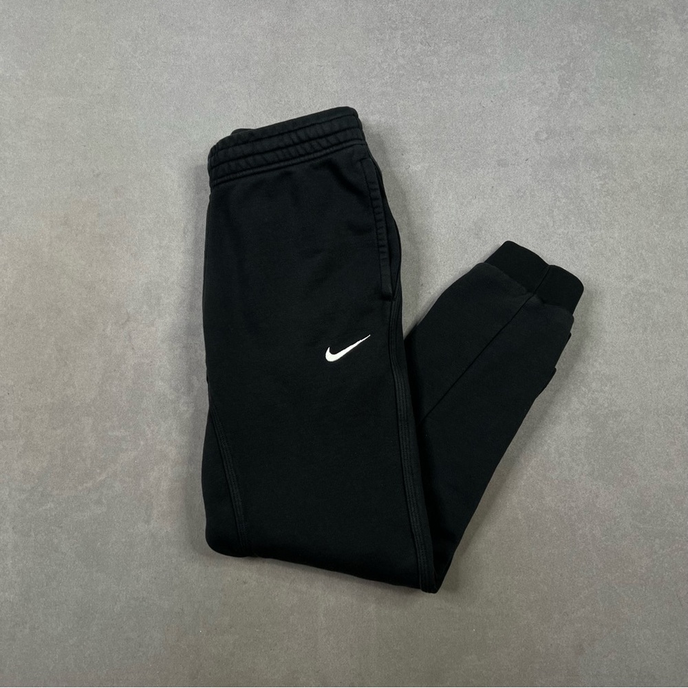 Nike Black Tapered Sweatpants with Elastic Cuffs